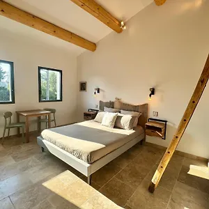  Bed & Breakfast Mas Campau