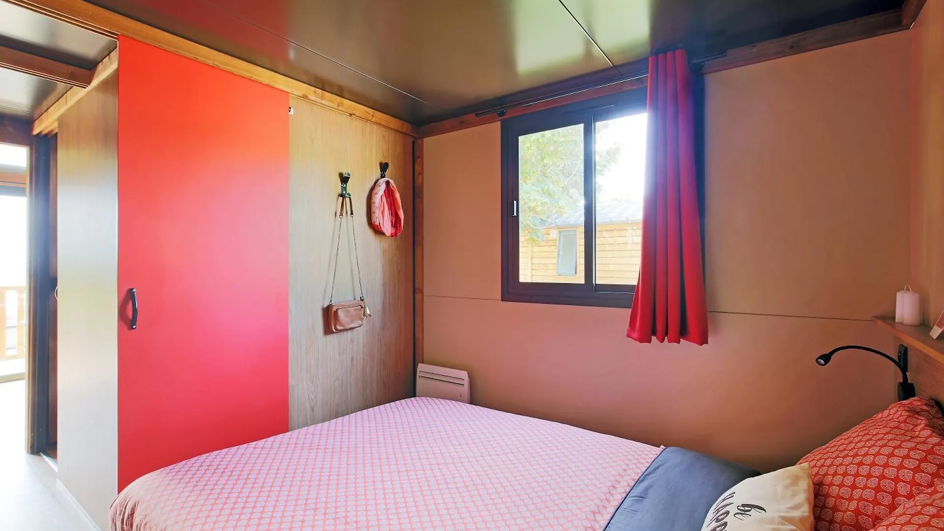Huttopia Fontvieille France